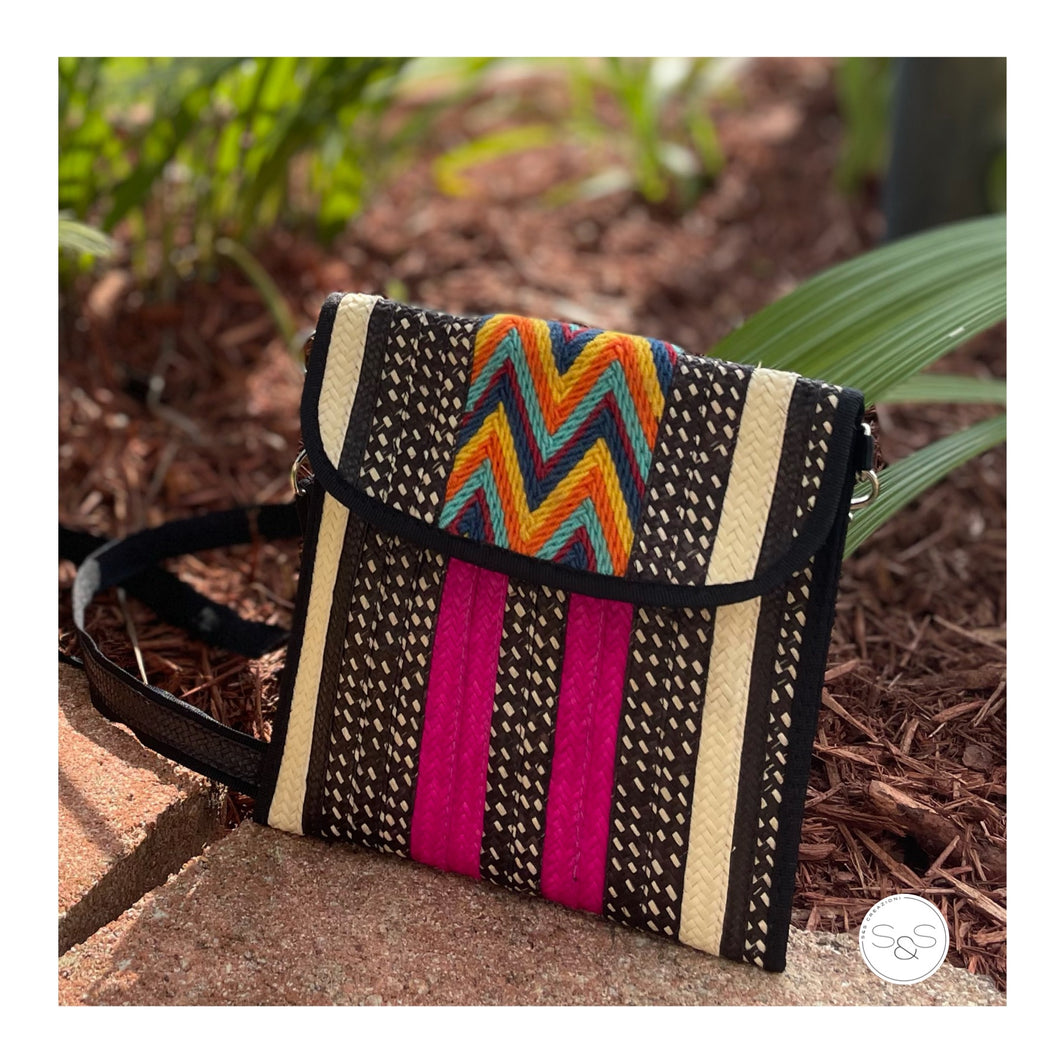 Caña Flecha (Gynerium Sagittatun) Wayuu Crossbody Bags