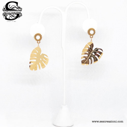 Turtle Leaf Earrings Gold