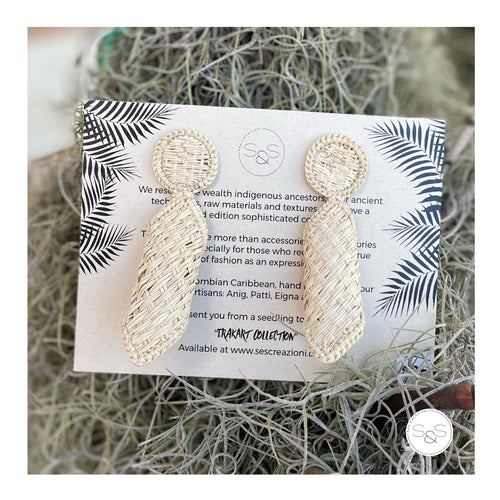 Iraca Palm Earrings Nude