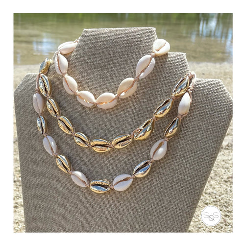 Nude & Gold Shell Choker